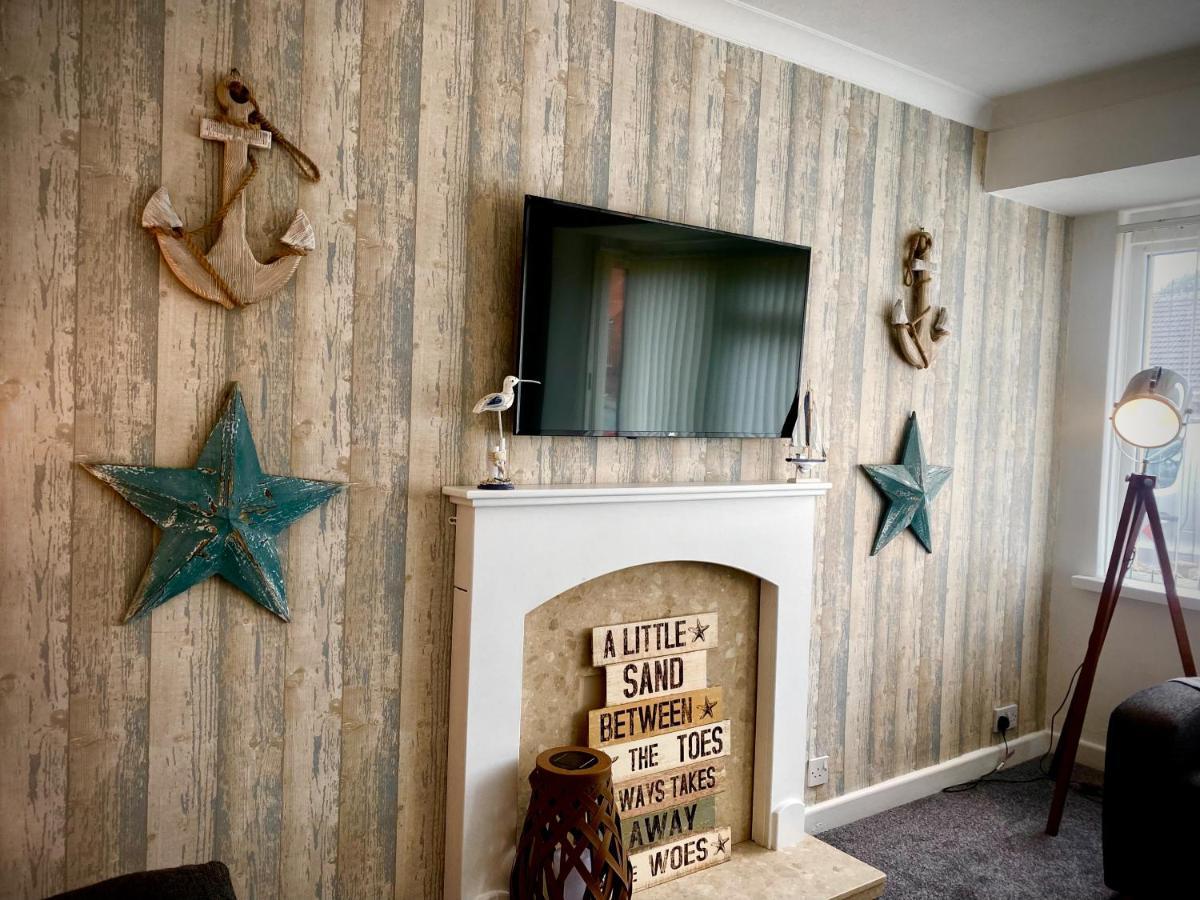 Remarkable 3-Bed Hot Tub House In Blackpool Kültér fotó